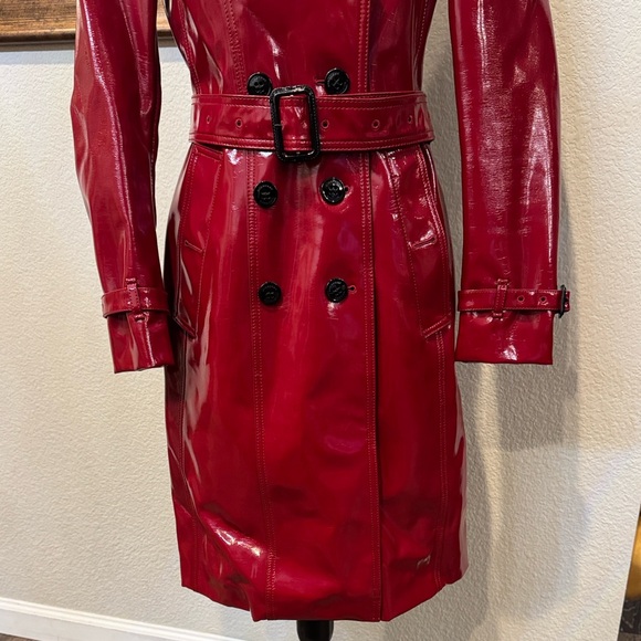 Authentic Burberry Glossy Red Trench Coat - Picture 4 of 16